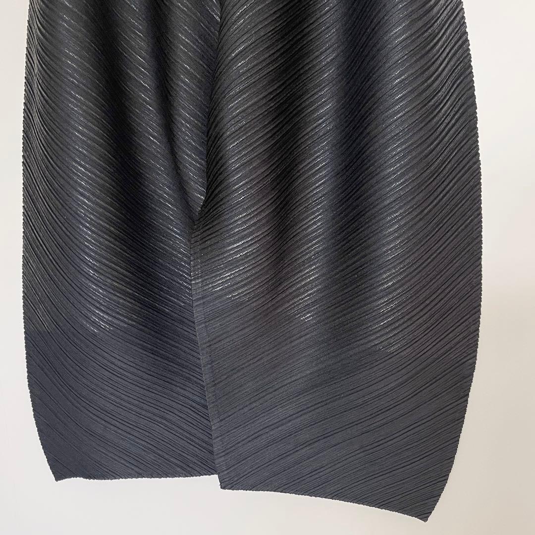極美品 プリーツ プリーズ 変形 サルエルパンツ 斜めプリーツ サイズ3 黒