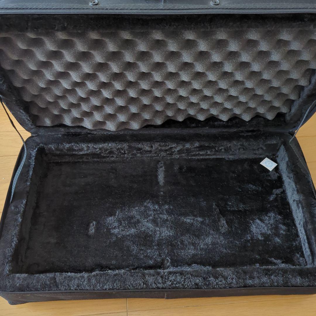 LINE6 POD HD500【ジャンク】＋SKB マルチエフェクターケース