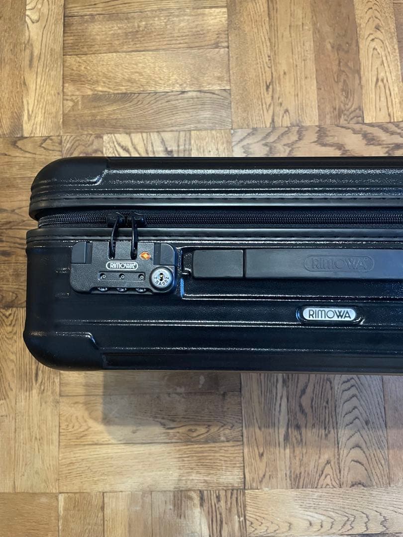 【美品】RIMOWA リモワ サルサ 2輪 黒 スーツケース 機内持ち込み可