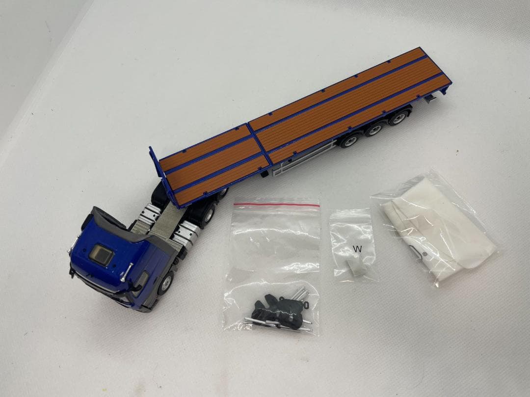 35R-001 GCD 1/64 ACTROS GIGASPACE 6×2