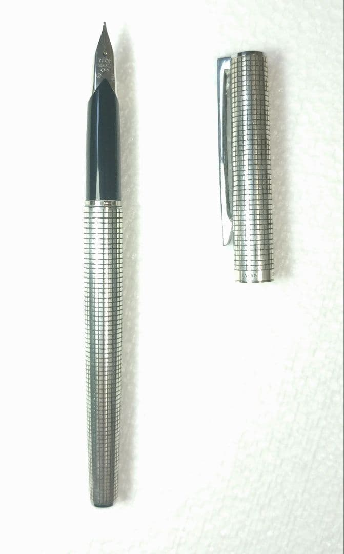 d*2様 パイロットスターリングシルバー585 〈M〉14Kグランディシルバー