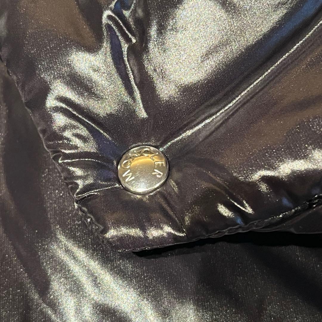 モンクレール ポルド ドッグ クチュール　犬用ダウンベスト　犬服　黒　サイズ3