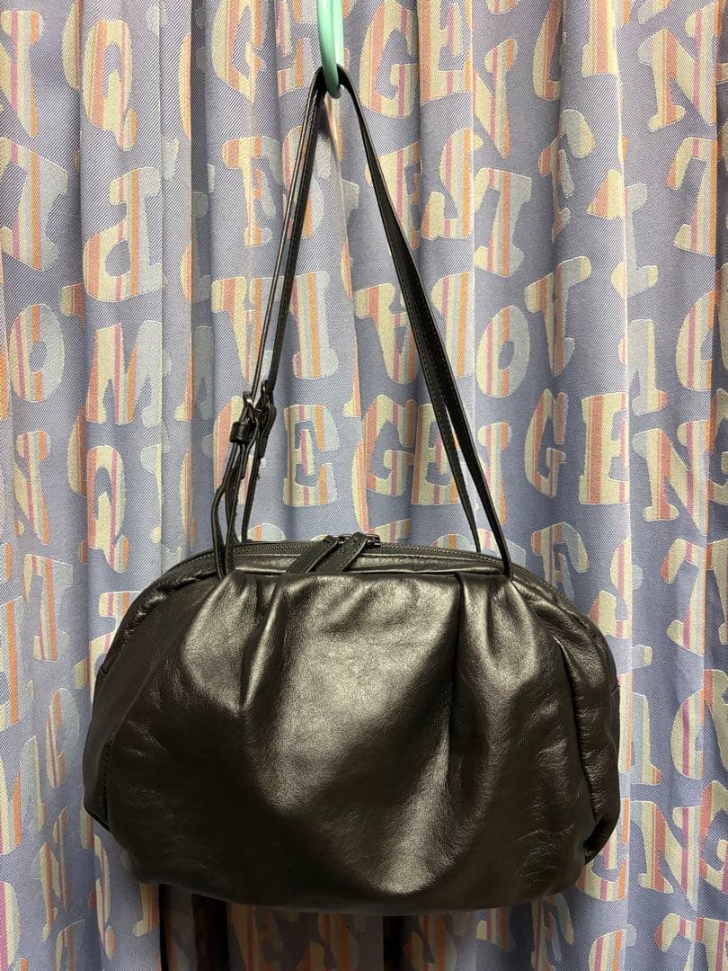 イアパピヨネ　《本革/430g》コロンボストンバッグ