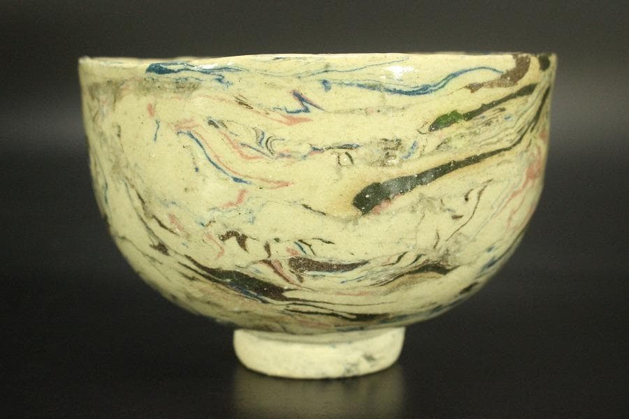 茶道具 唐九郎作 練込茶碗 「銘 雅静」 仕覆付 共箱(メ1465)