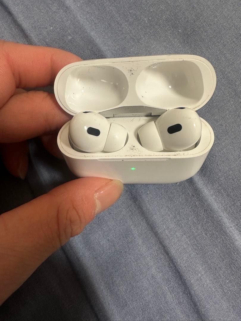 Apple AirPods Pro2 本体 ホワイト