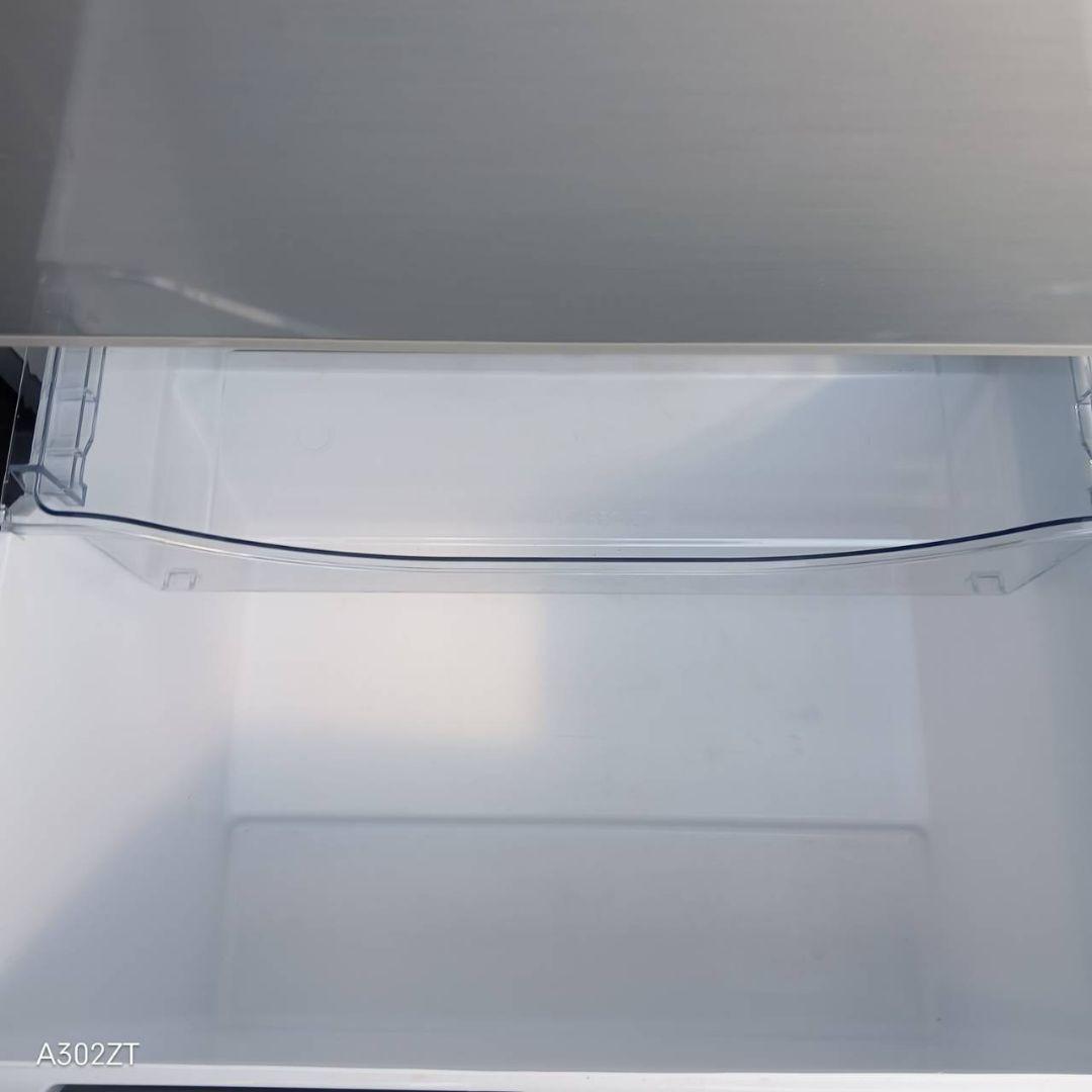 1541 送料設置無料　新生活　アクア　大型冷蔵庫　355L