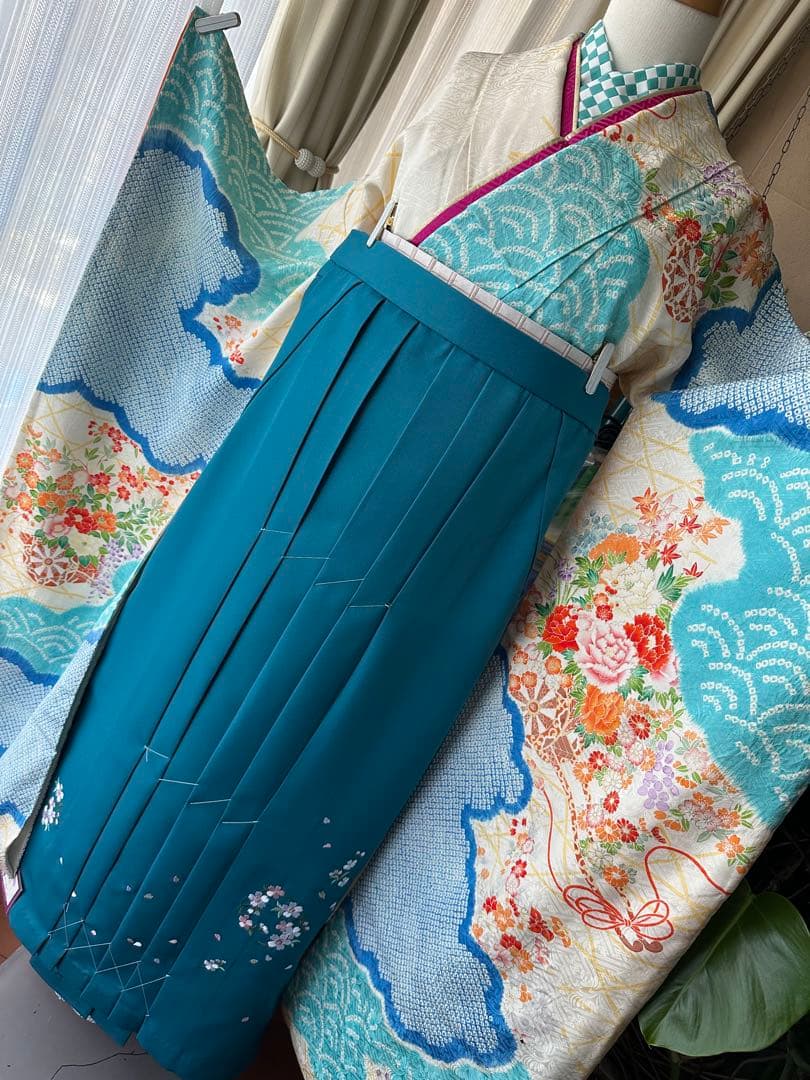 振袖フルセット 空色スカイブルー×白 総絞り 金駒刺繍