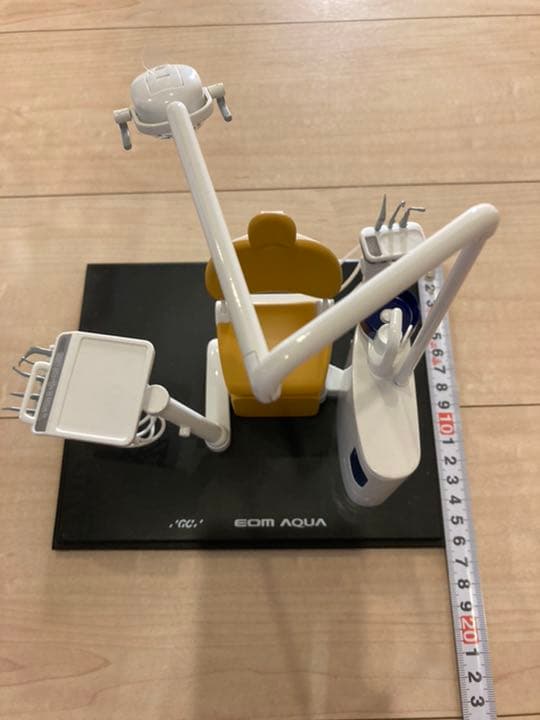 歯医者　デンタルチェアーユニット　フィギュア　非売品
