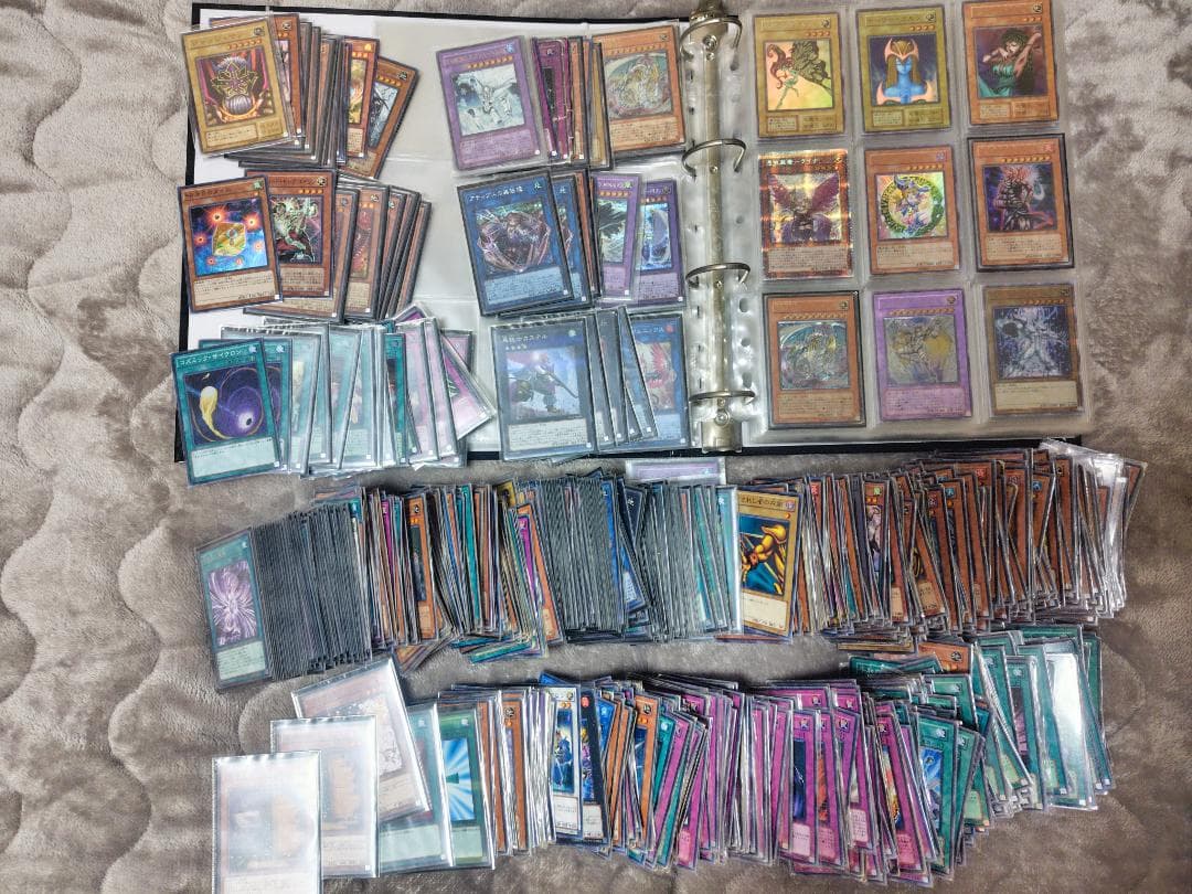 【新年特価】光り物180枚含む 遊戯王 まとめ売り 初期・GX・5D's