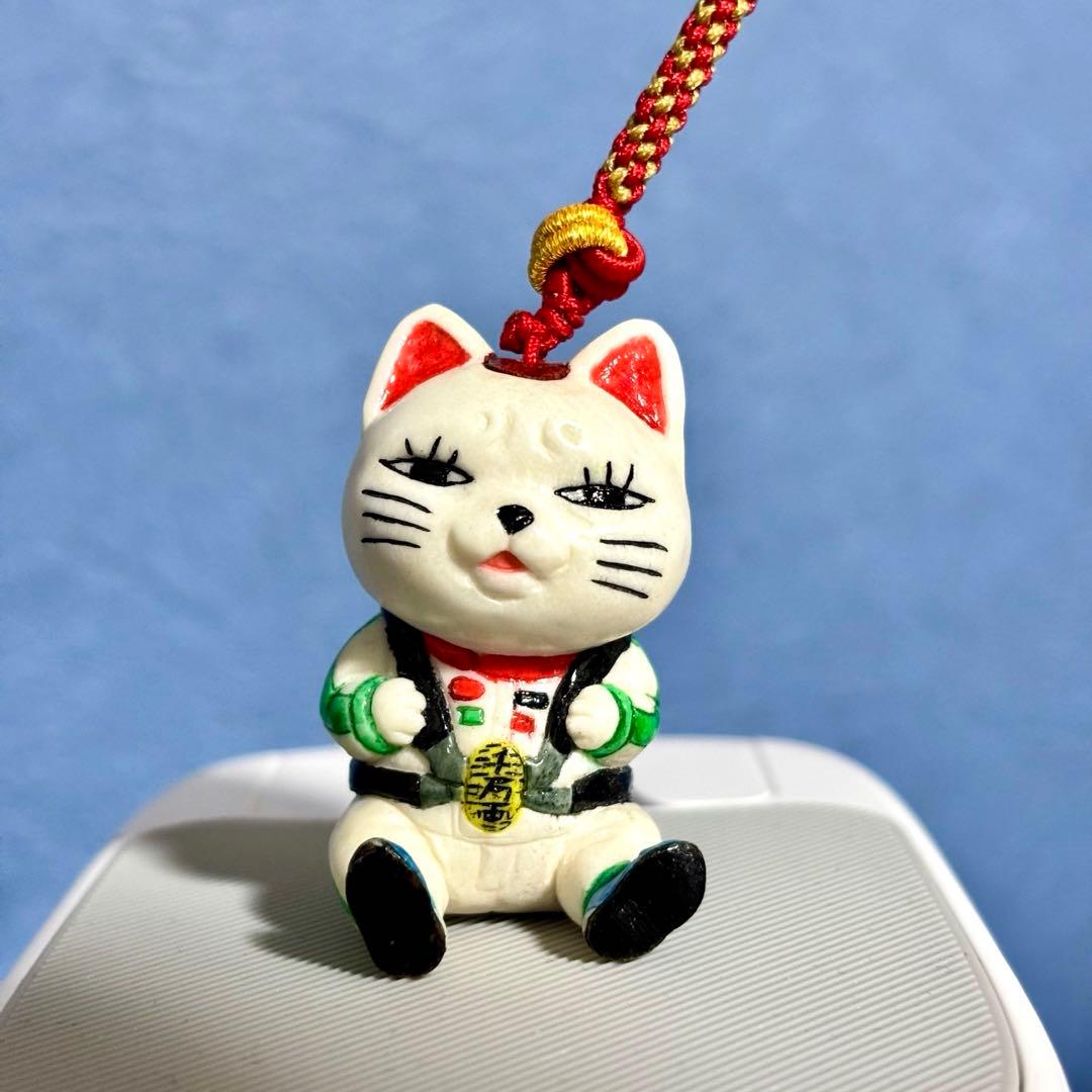 ダンダダン　ターボババア　招き猫　根付　ストラップ