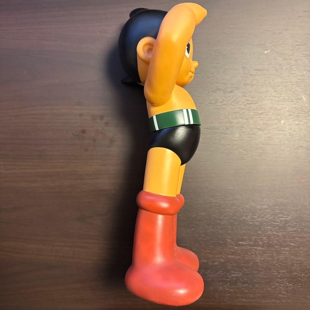 アトム 敬礼ポーズ フィギュア 約40cm ビリケン商会2006