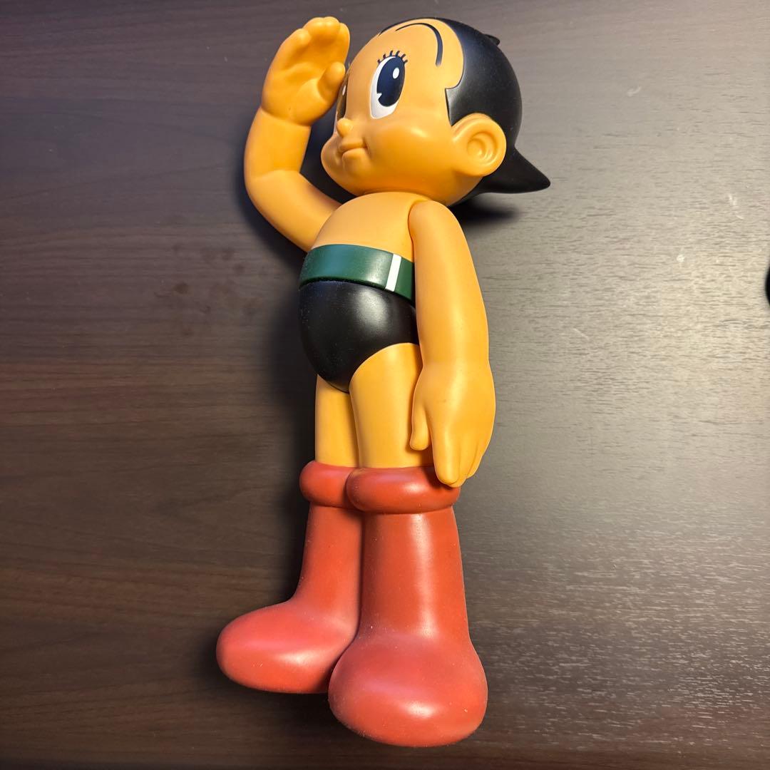 アトム 敬礼ポーズ フィギュア 約40cm ビリケン商会2006