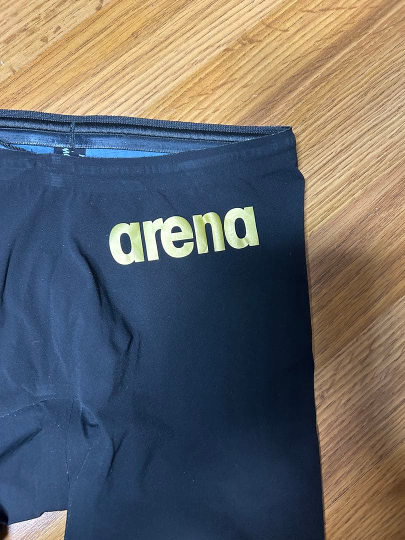 arena 競泳水着 カーボン　エア2