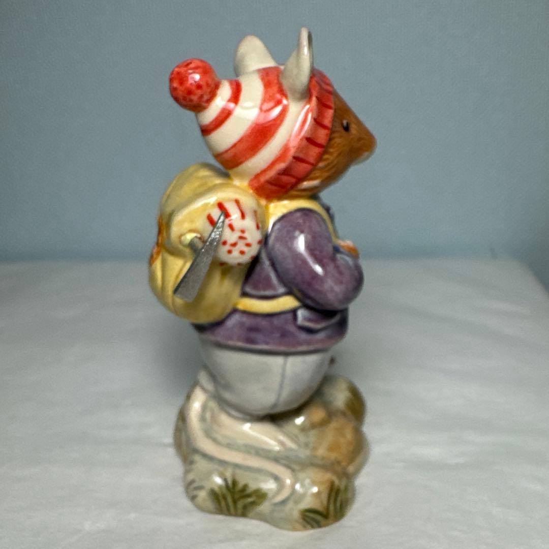 ブランブリーヘッジ フィギュア DBH 56 ウィルフレッド ハイヒルズ 登山