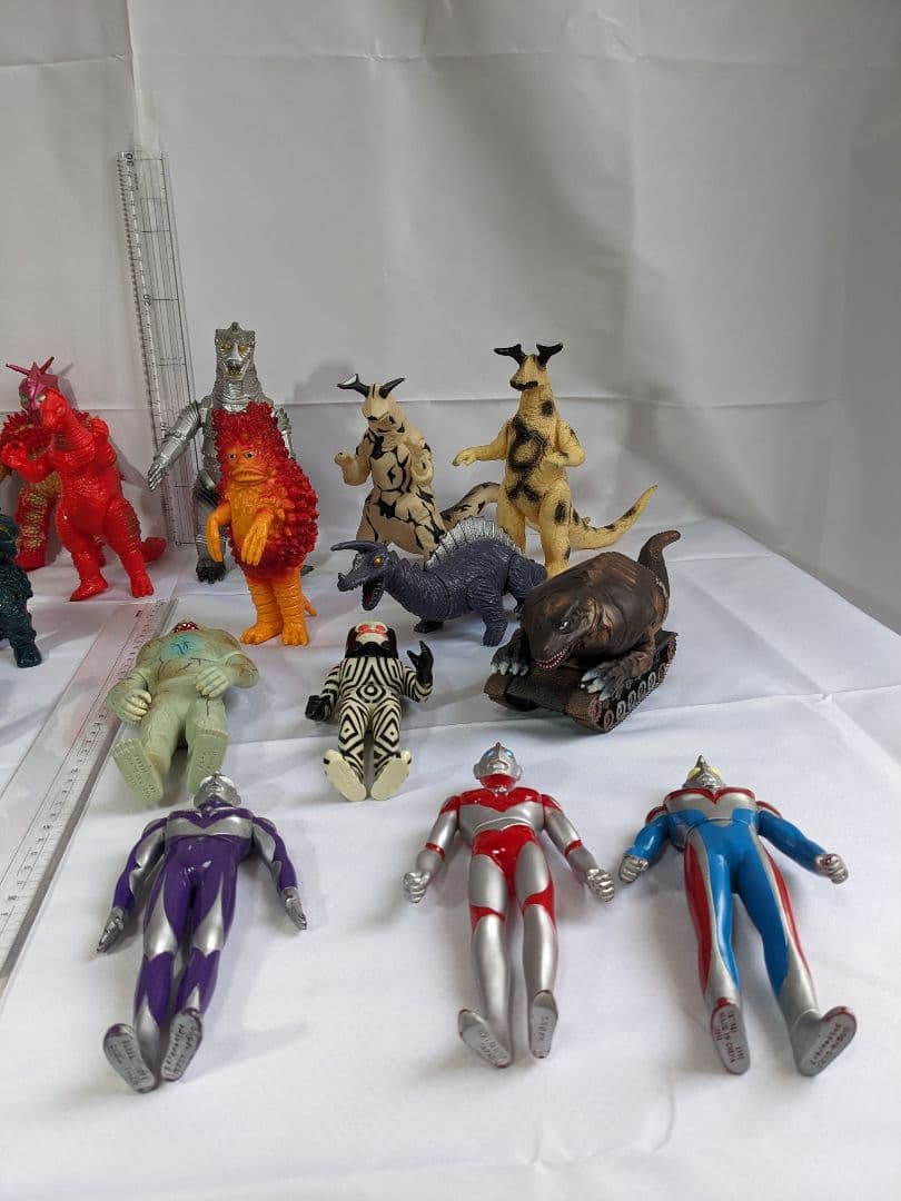 ウルトラマンシリーズフィギュア２２体