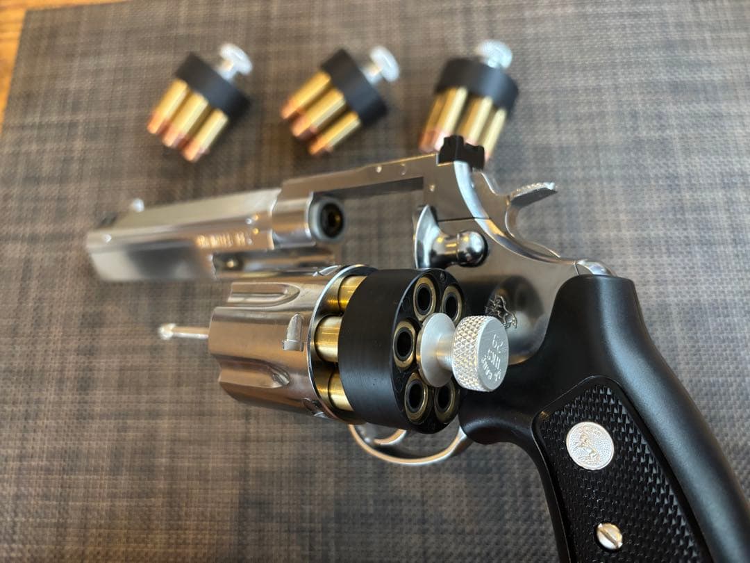 マルシン　アンリミテッドリボルバー　6mmABS