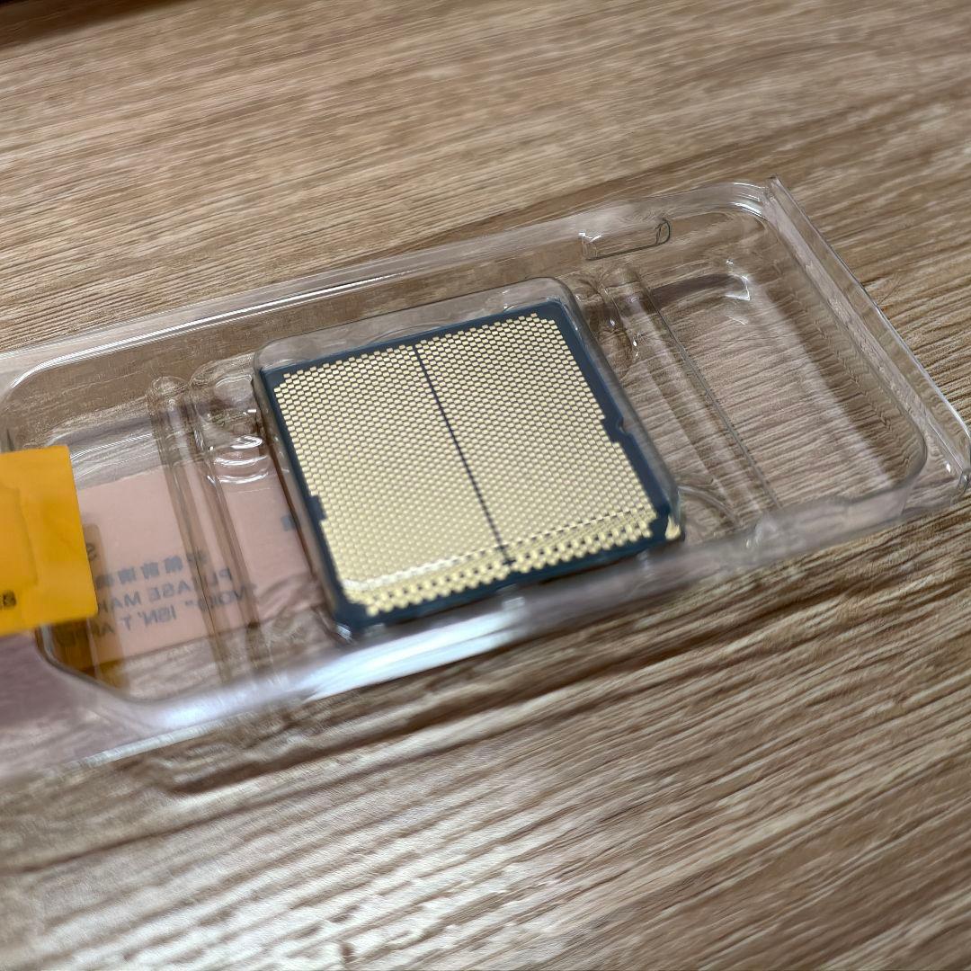 【新品未使用】AMD Ryzen 7 9800X3D バルク品