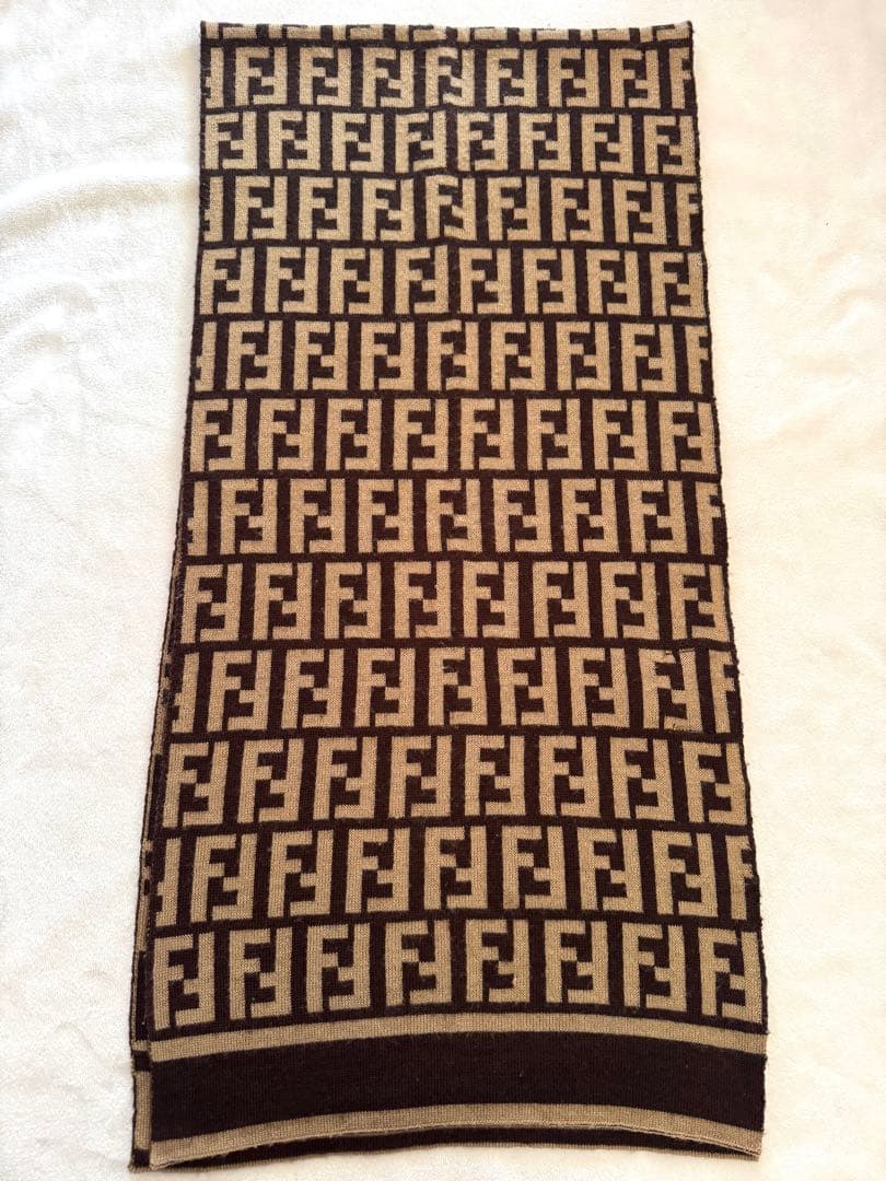 FENDI ズッカ マフラー