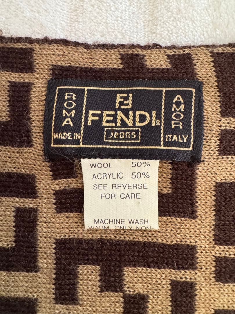 FENDI ズッカ マフラー