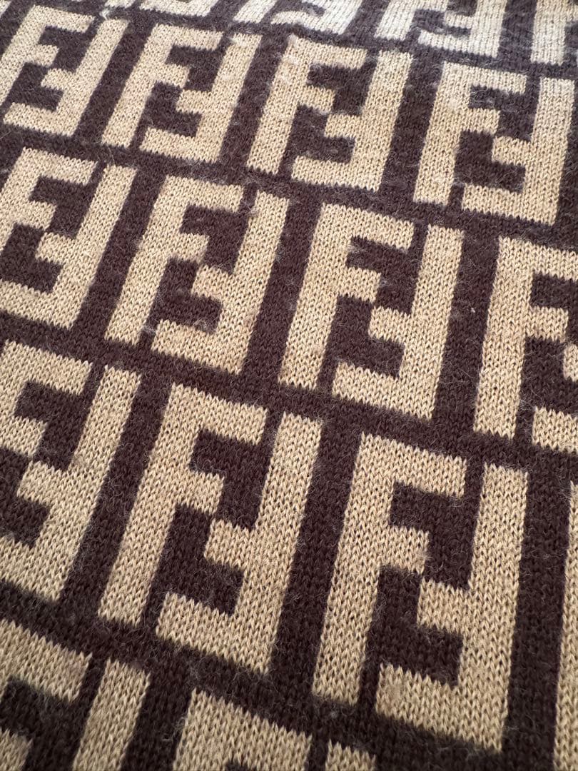 FENDI ズッカ マフラー