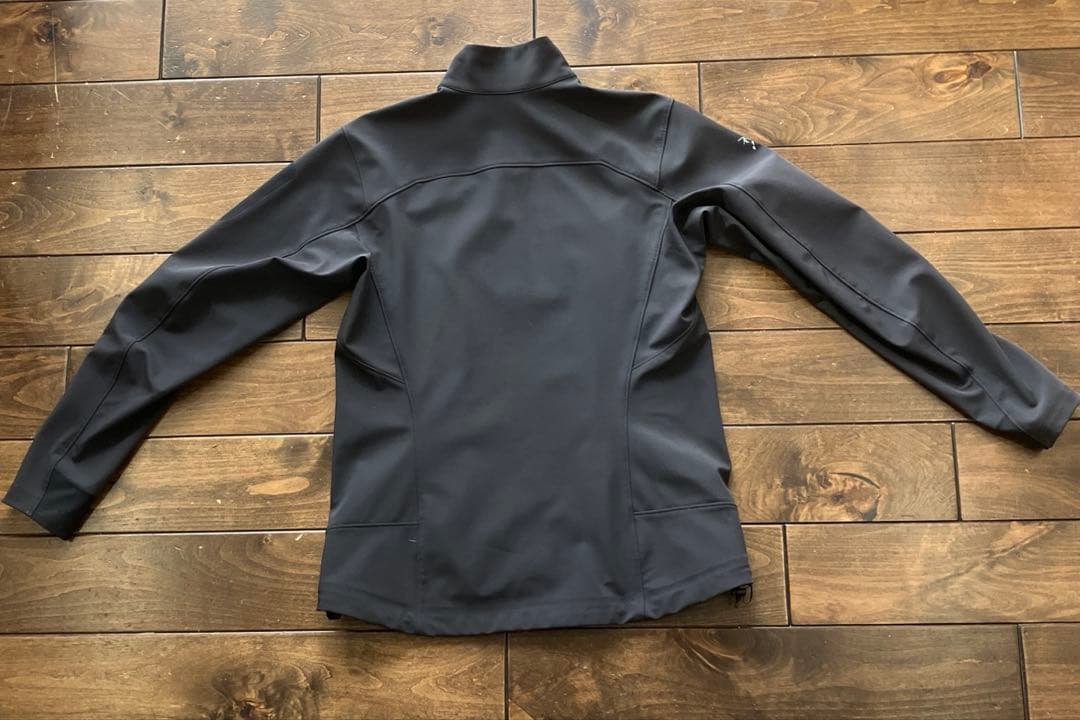 アークテリクス　ソフトシェル　ジャケット