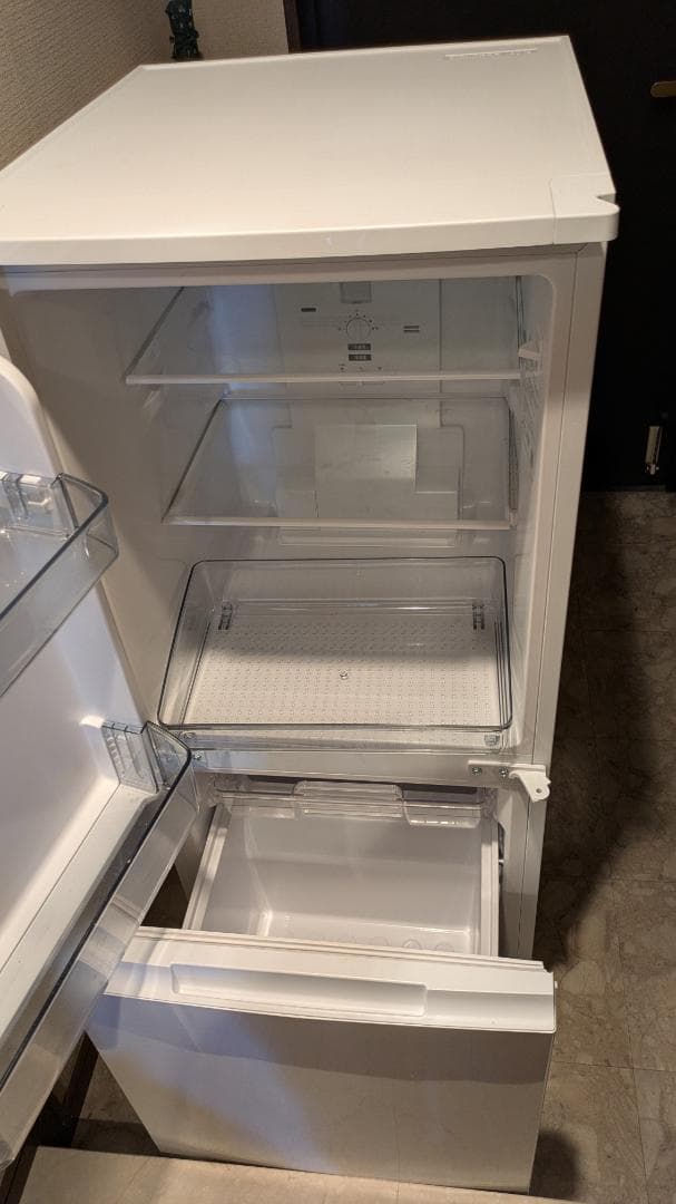 2022年製SHARP両ドア冷蔵庫 SJ-D15H-W 152L 取扱説明書付き