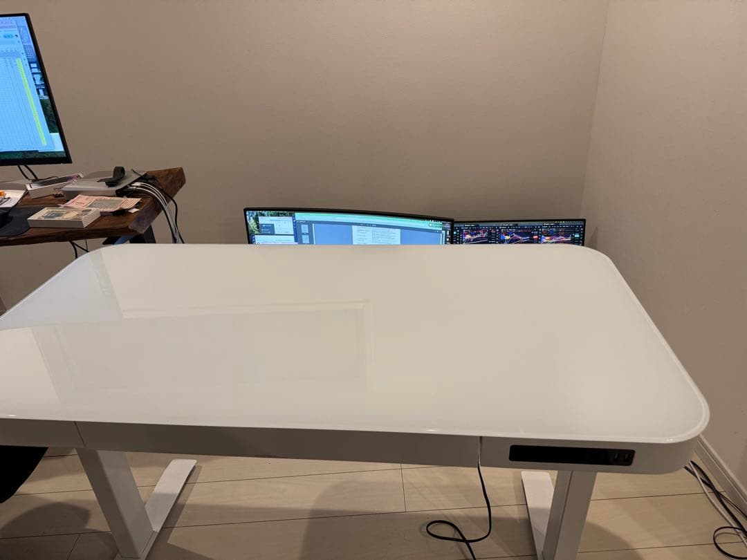 airLIFT 電動昇降デスク ホワイト