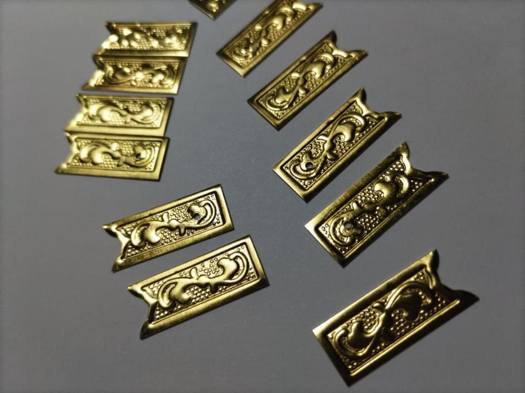 ★☆26ｍｍｘ 100枚【唐草真鍮金具】 神輿、山車、祭り、飾り真鍮金具