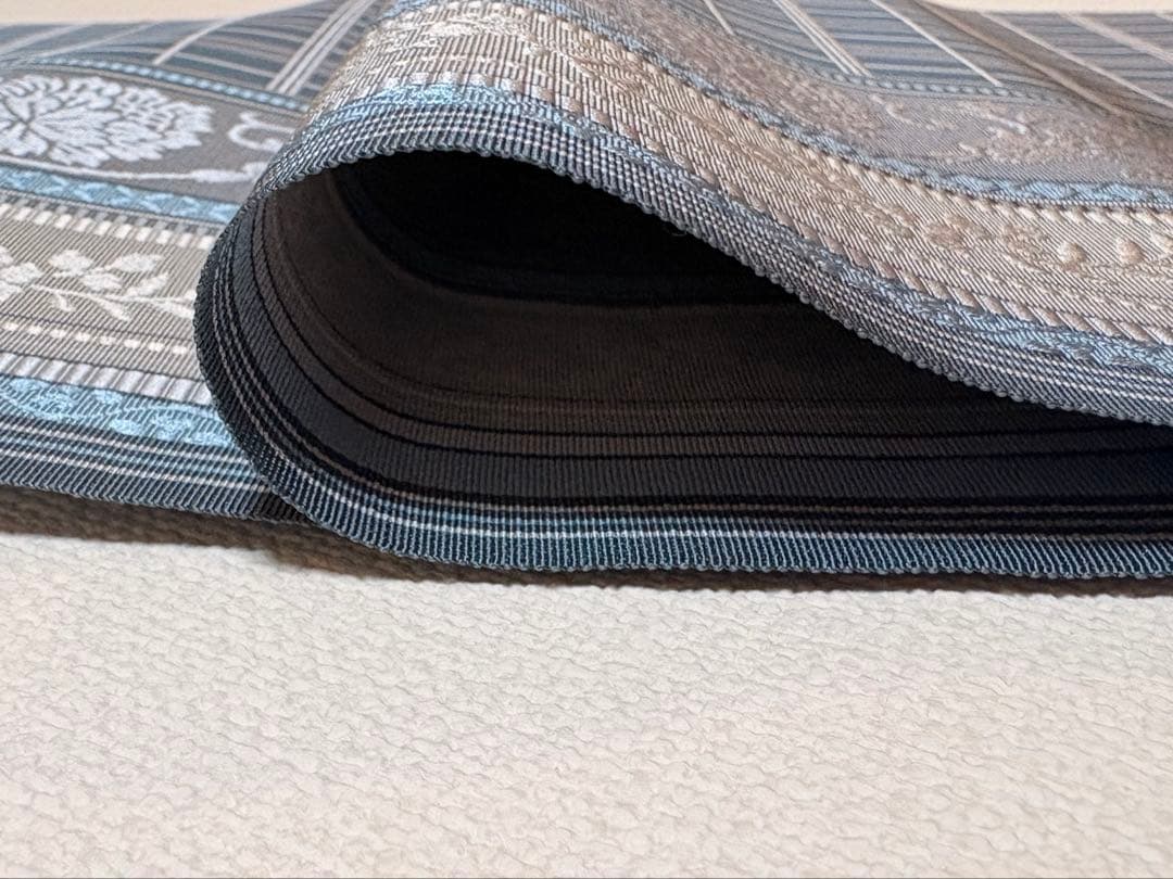 八寸名古屋帯 グレー系 花柄 チェック柄絹100パーセント博多織