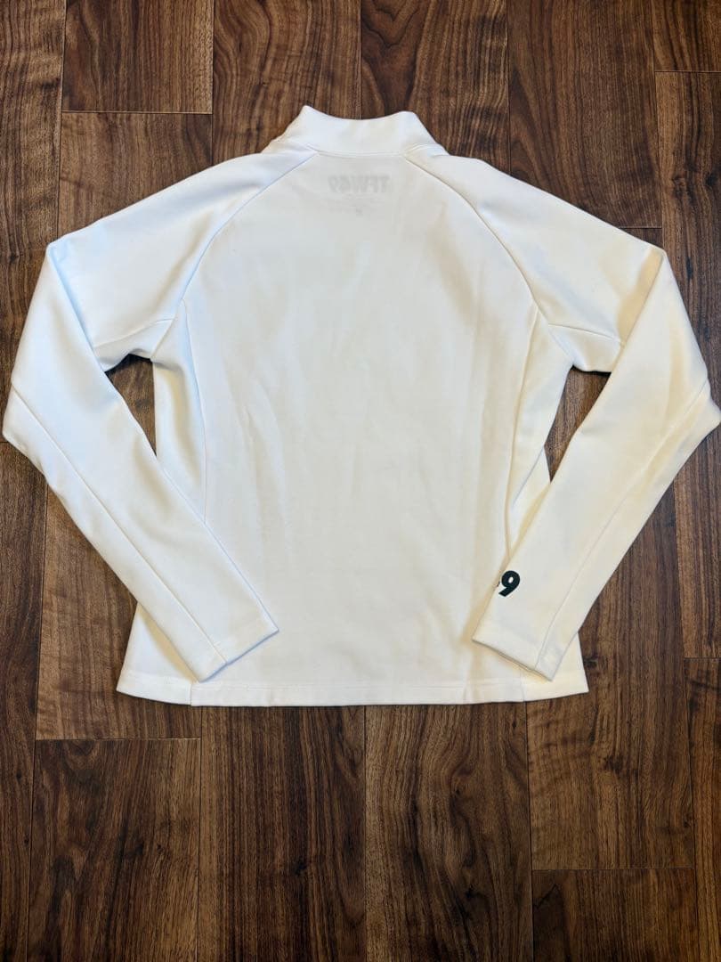 ☆未使用に近い☆TFW49 ゴルフウエア モックネック 長袖 レディース