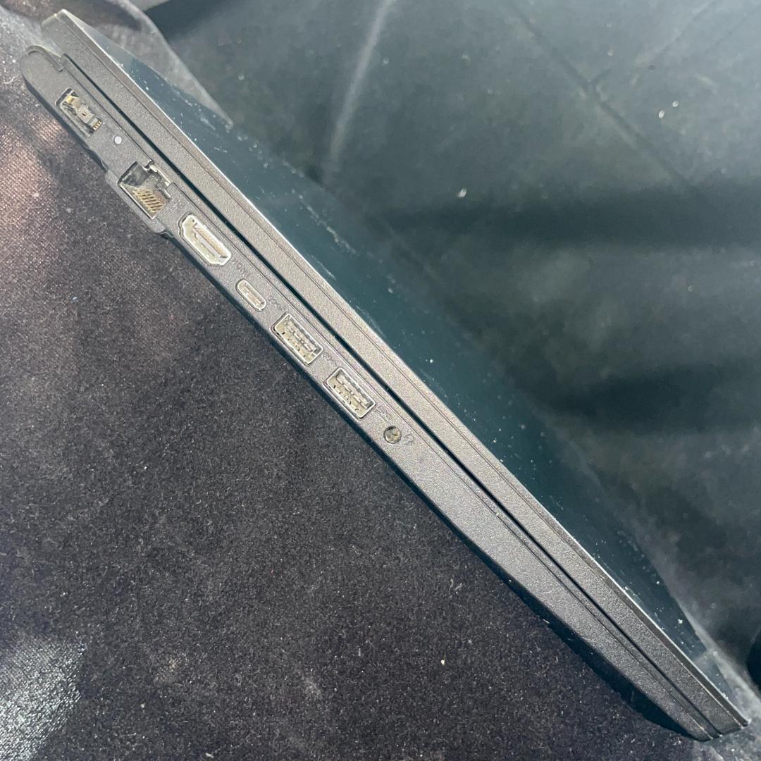 【2021年 バッテリー良】 VersaPro VF-8 11世代i7 16GB