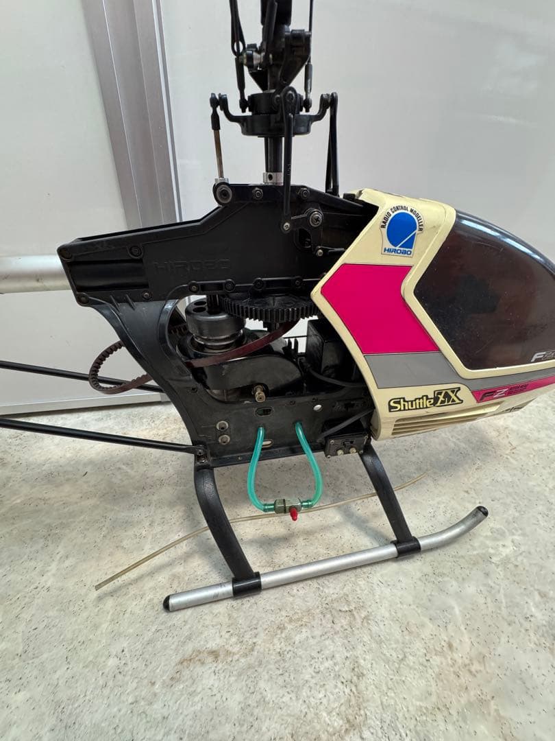 ヒロボー エンジンヘリコプター シャトルZX ジャンク品