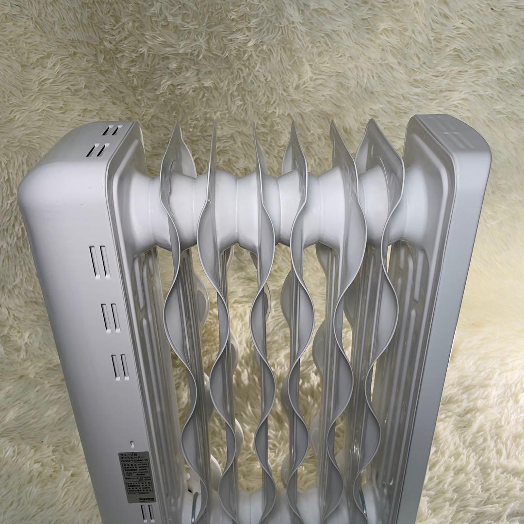 【美品】アイリスオーヤマ オイルヒーター IWH2-1208M-W 2022年式