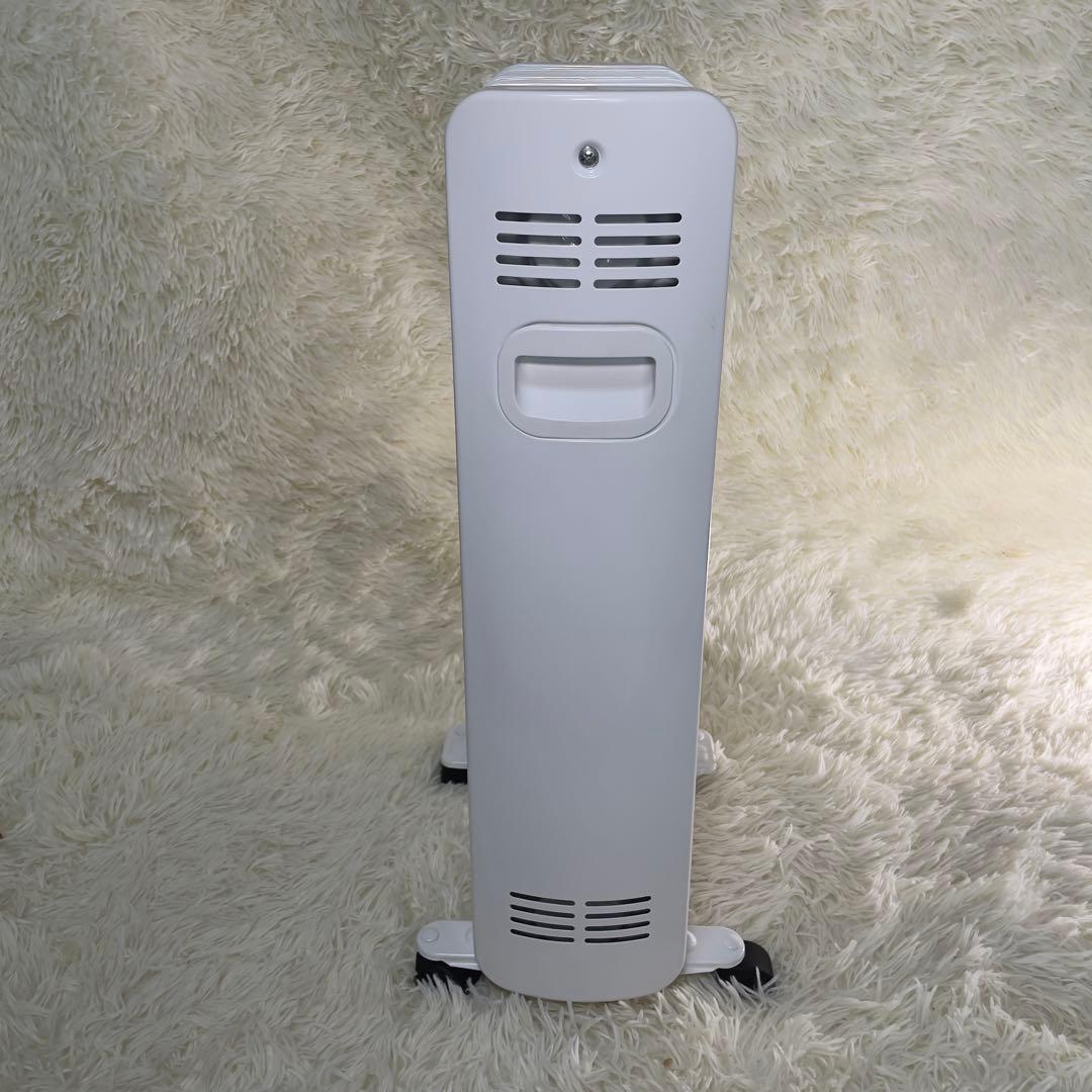 【美品】アイリスオーヤマ オイルヒーター IWH2-1208M-W 2022年式