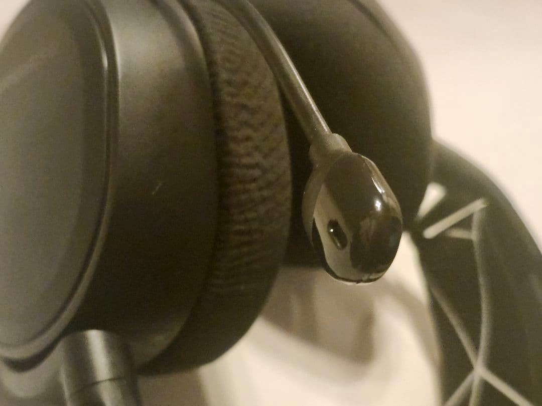 ヘッドホン steelseries ARCTIS9