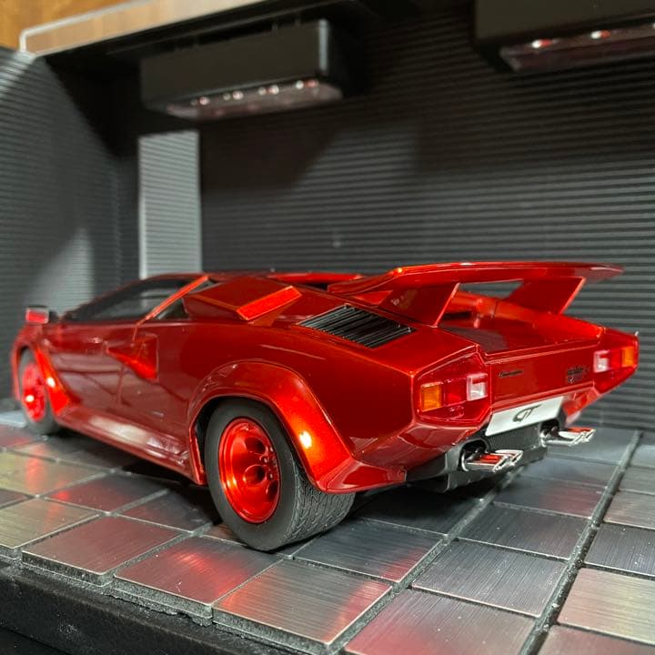 未展示品　GTスピリット 1/18 ランボルギーニケーニッヒ カウンタックターボ