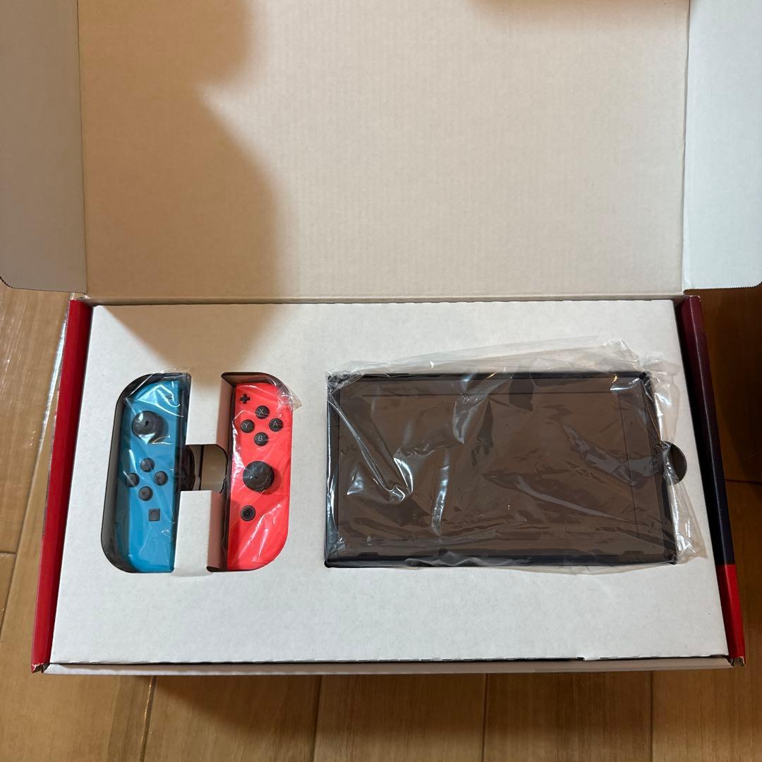 Nintendo Switch ネオンブルー・レッド本体+スプラトゥーンプロコン