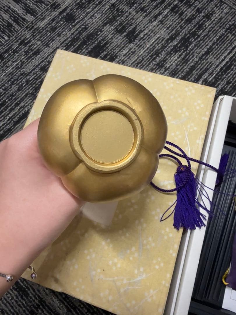 金色 三つ口壺 装飾品 【黄金三瓢子】