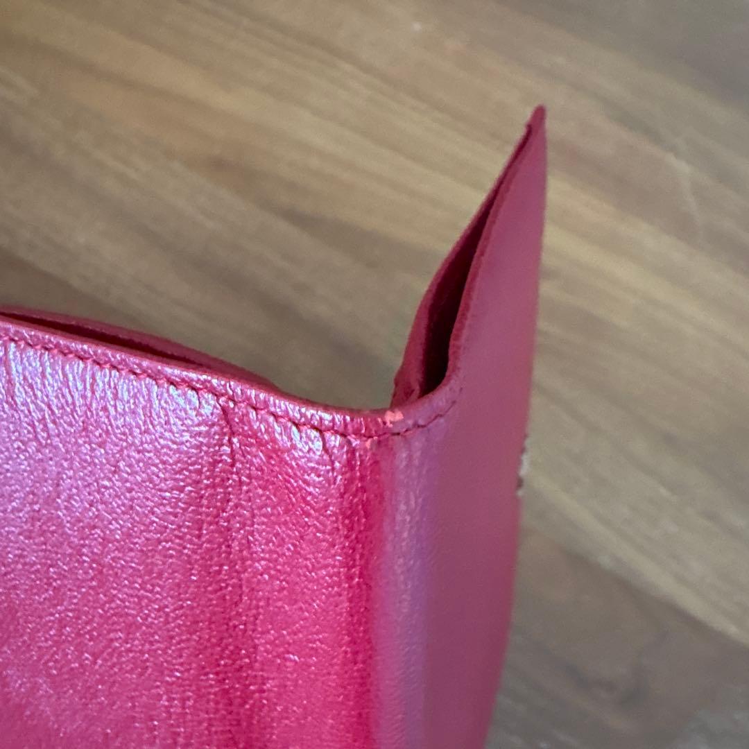 CHANEL レッド 二つ折り財布