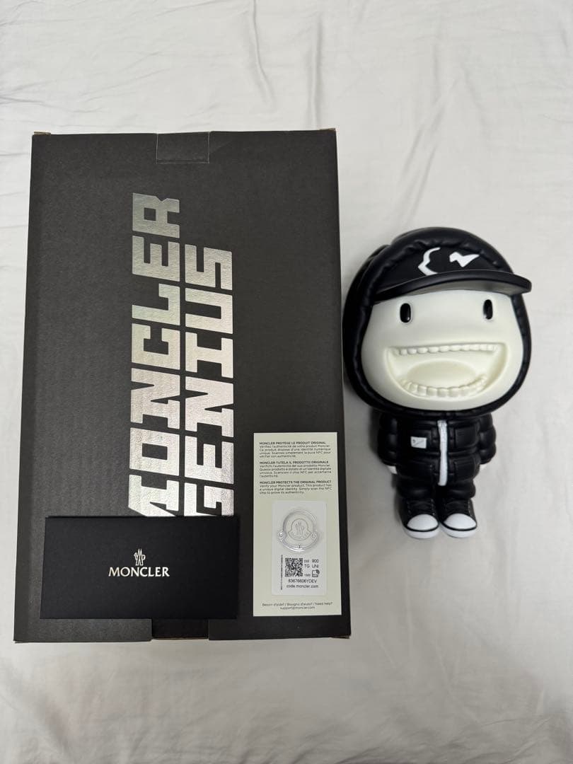 MONCLER GENIUS フィギュア ブラック