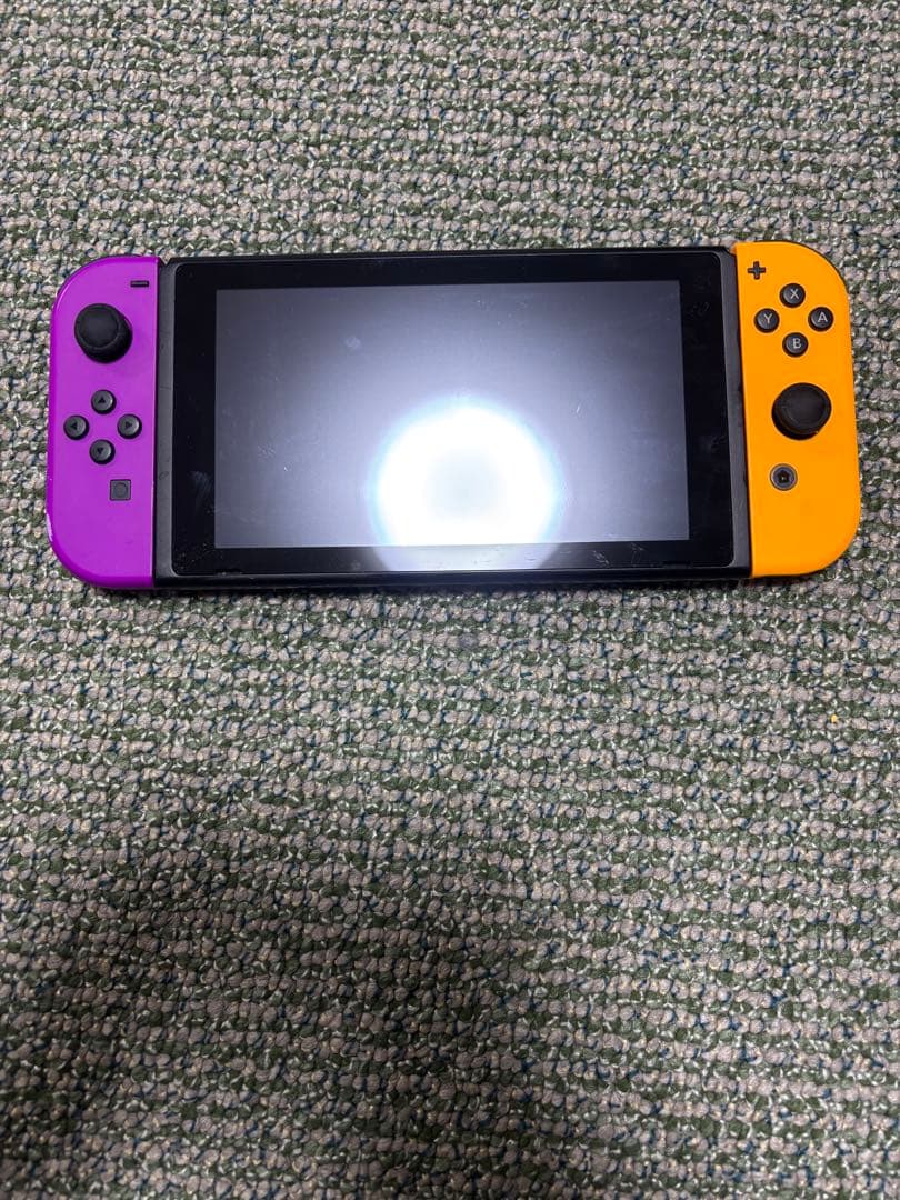 Nintendo Switch 本体 紫と黄色ジョイコン