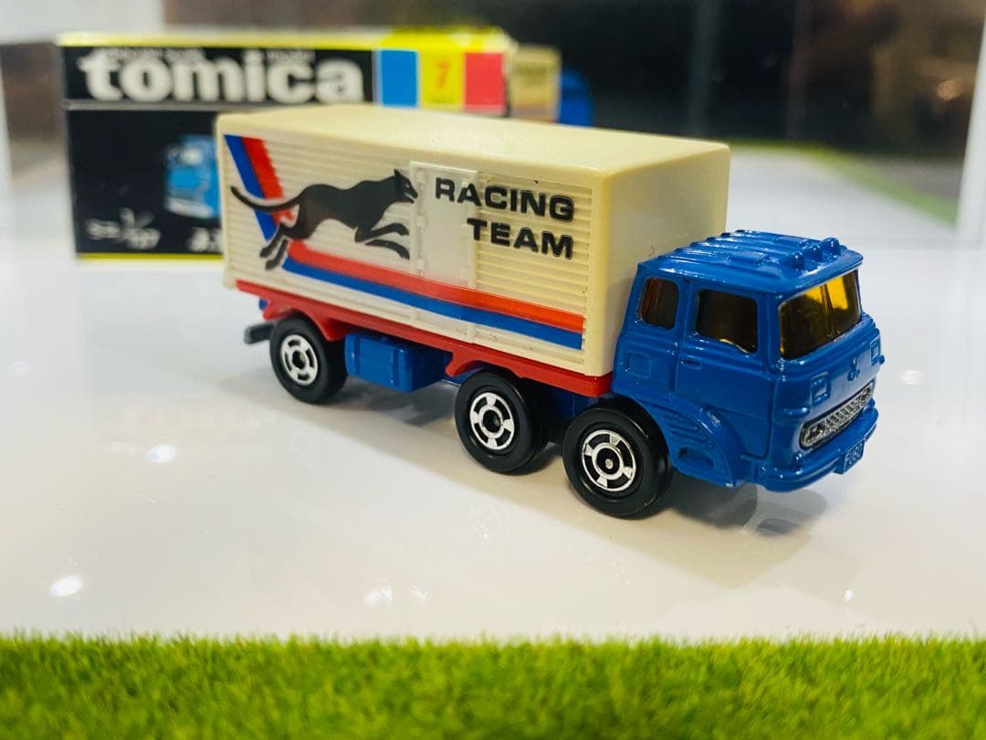 【超レア】トミカ黒箱 7-2-7 ふそうパネルバン RACING TEAM