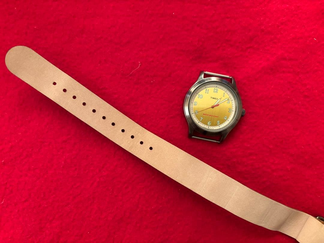 TIMEX RE-ISSUE 腕時計 ゴールドダイアル