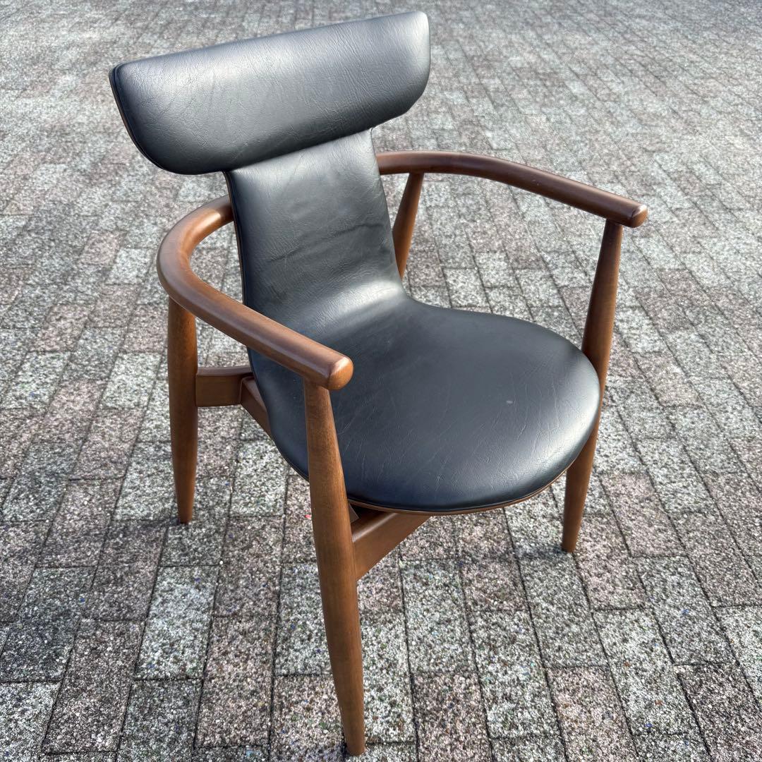 関家具　ダイニングチェア　アームチェア　肘掛け　DC Bordil ボーディル