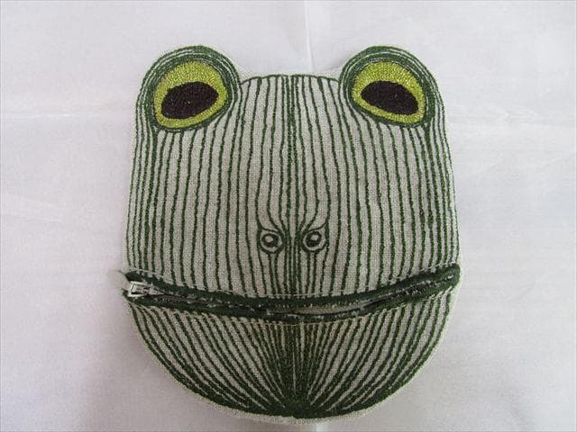 コーラル＆タスク ラッキーカエルポーチ「ベルポーチ付きラッキーフロッグ」N18