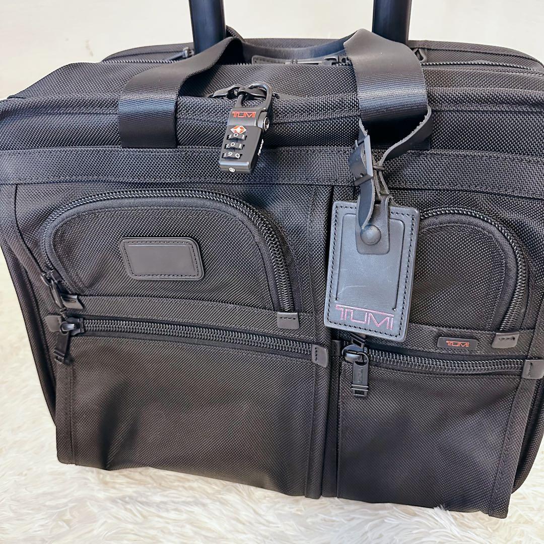 【美品】TUMI トゥミ　2WAYビジネスキャリーバッグ　2輪 機内持込可