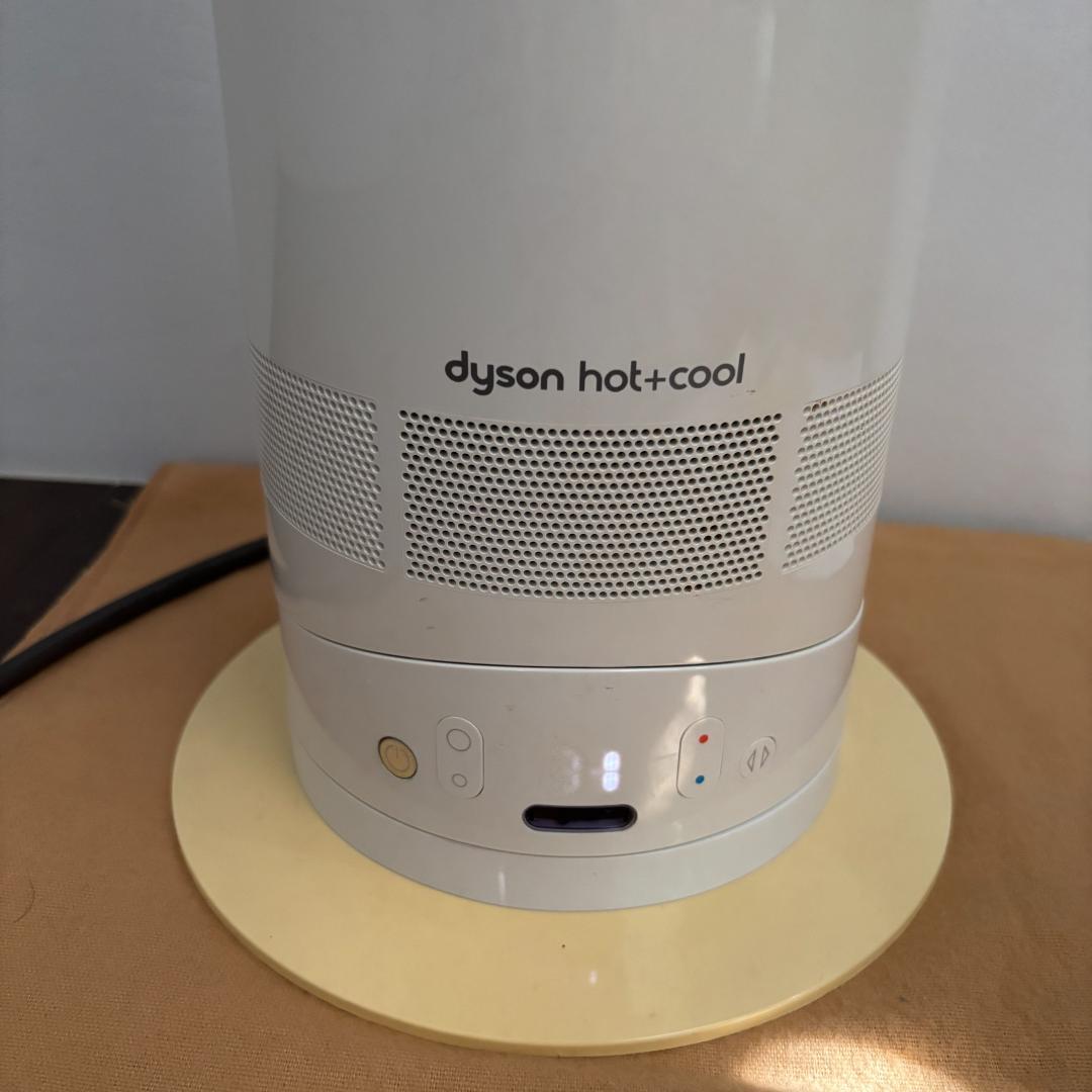 dyson hot＋cool AM04 ファンヒーター（リモコン付き）ホワイト