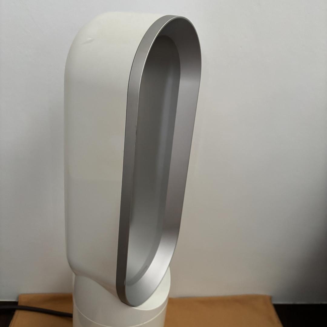 dyson hot＋cool AM04 ファンヒーター（リモコン付き）ホワイト
