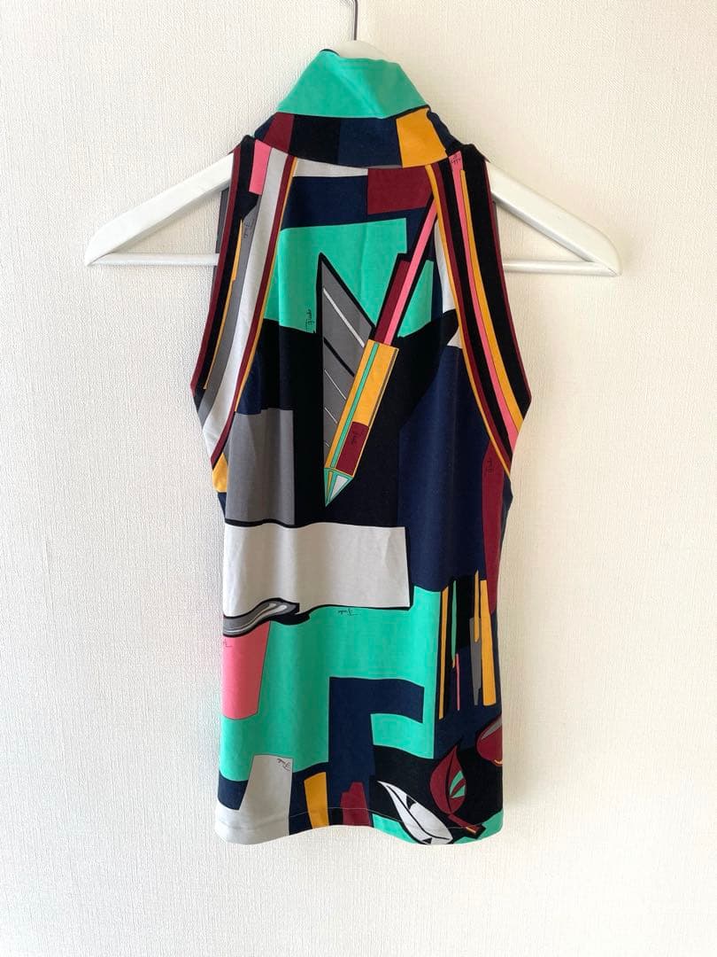 EMILIO PUCCI ノースリーブトップス　エミリオプッチ
