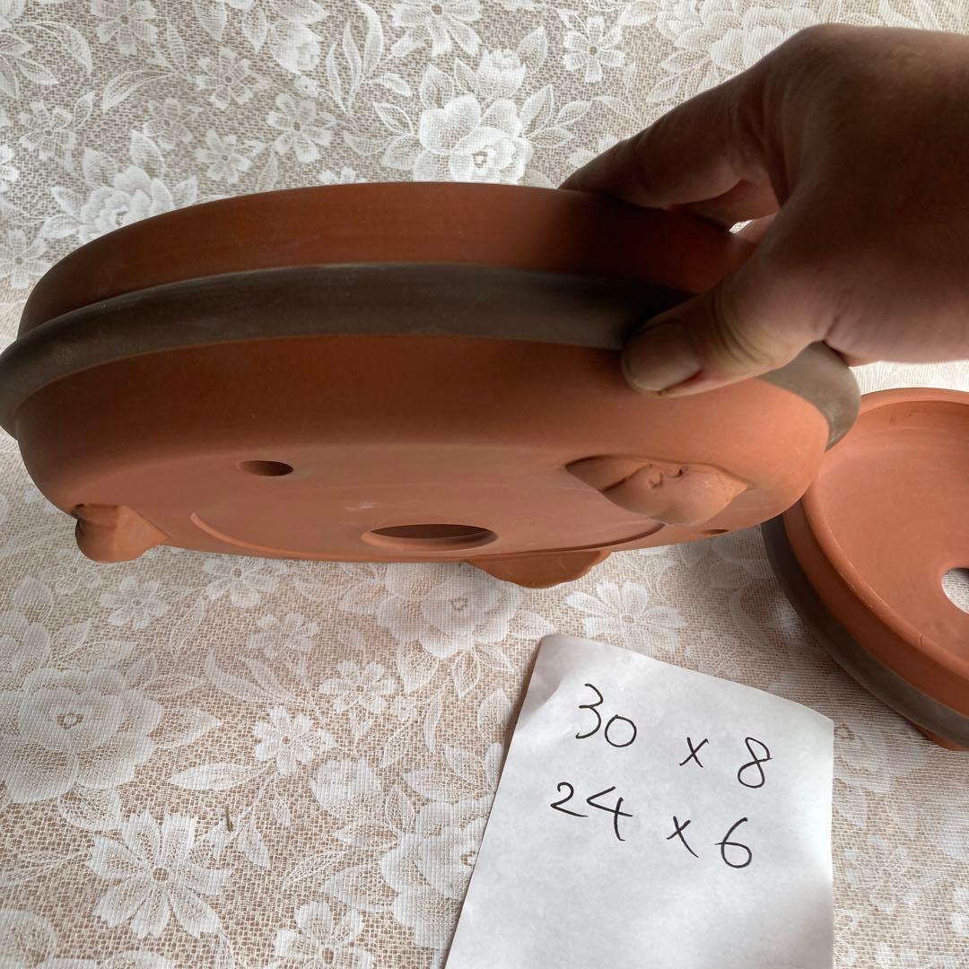 盆栽鉢　常滑焼　丸鈴型足付　10号　8号　落款勝山窯造　二枚組